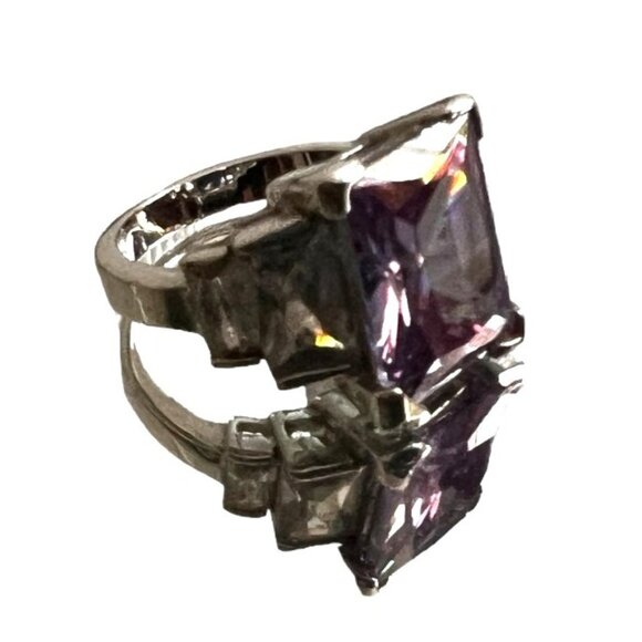 Light Purple and Diamond Baguette Ring Cubic Zirconia Sz 7 Womens Silver Band an - Picture 15 of 16